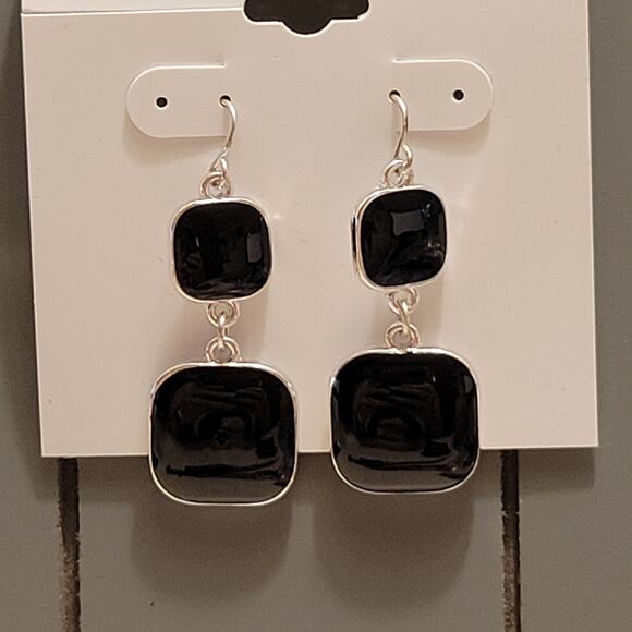 Kohl’s Black Double Square Drop Earrings Color Brand 1.83" Dangle Free Gift Bag - Picture 3 of 6